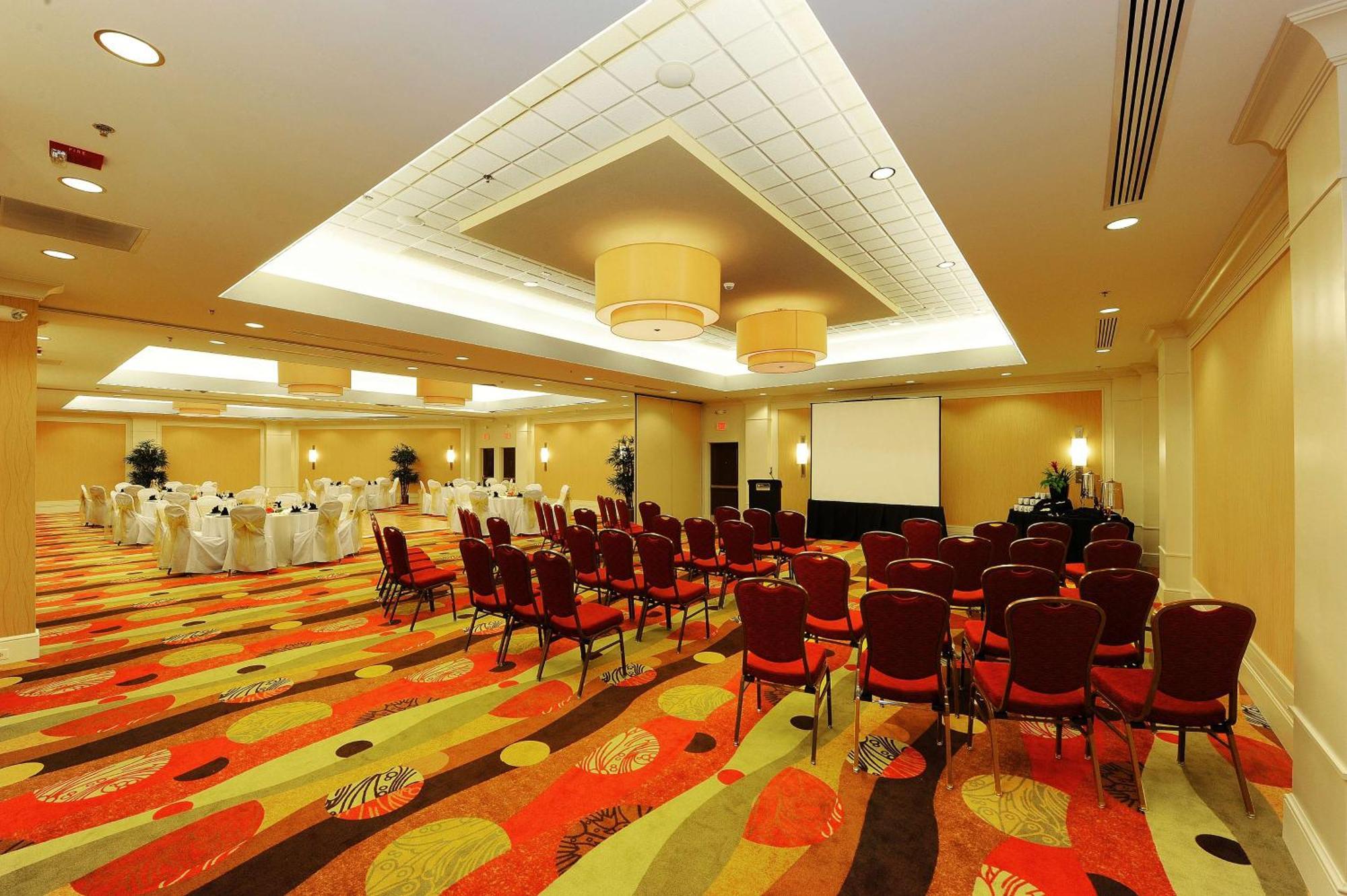 Hilton Garden Inn Columbia/Northeast Екстер'єр фото