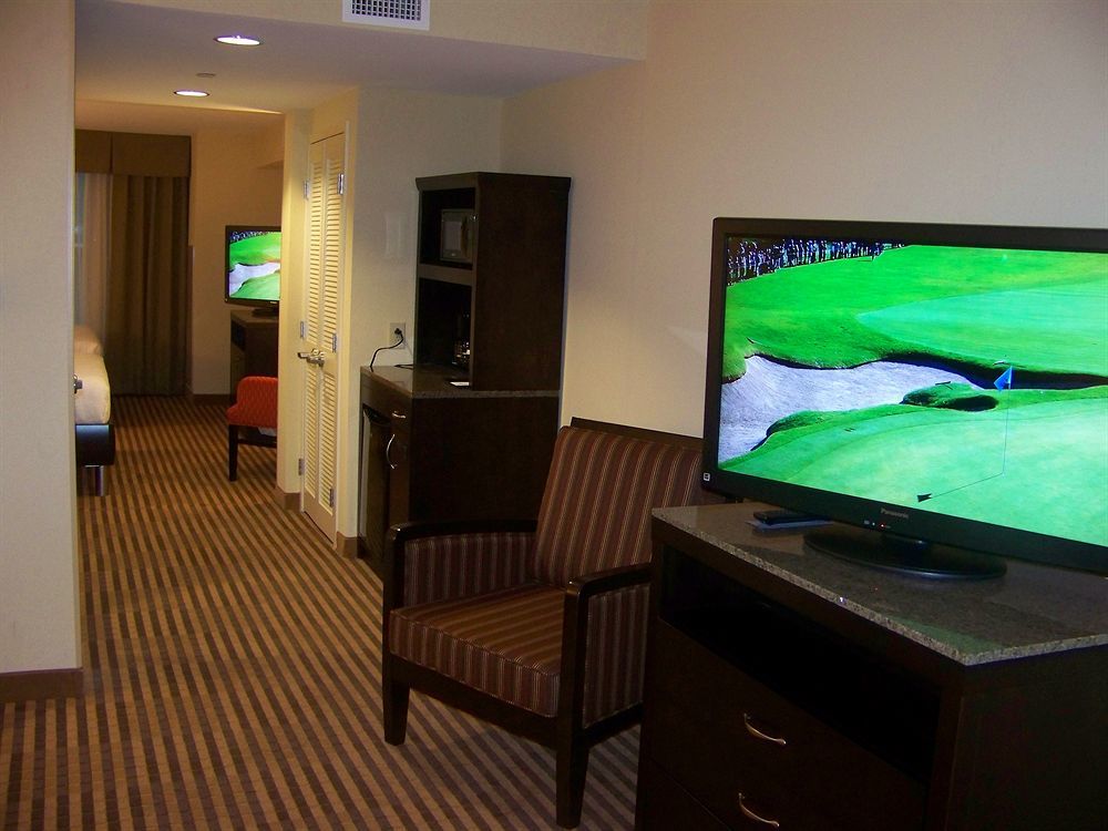 Hilton Garden Inn Columbia/Northeast Екстер'єр фото